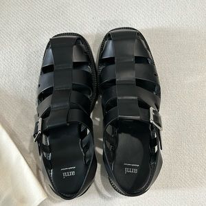 Ami Fisherman sandals